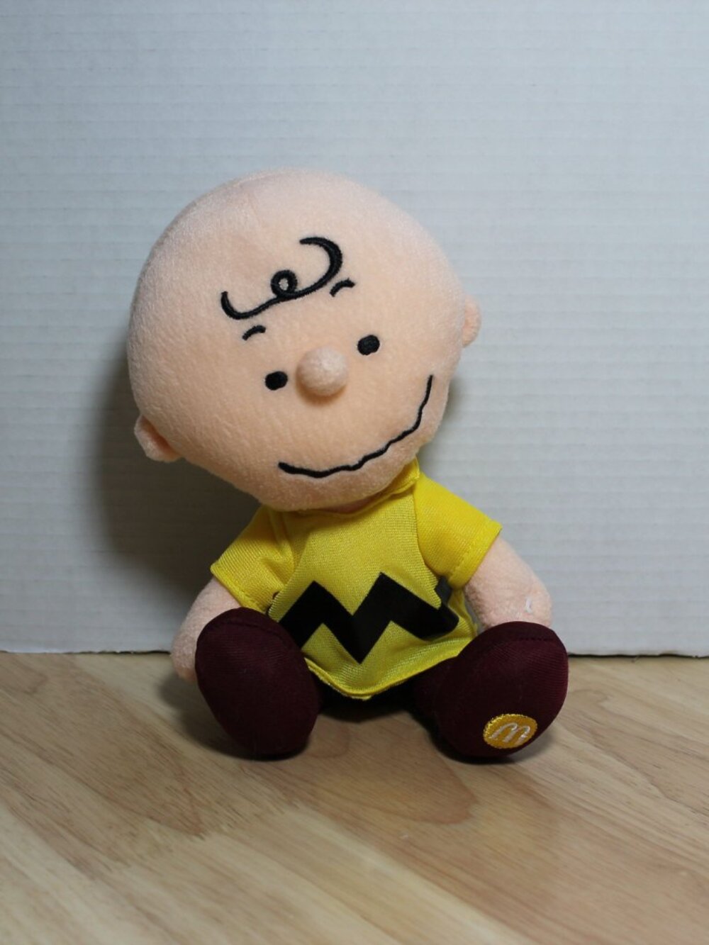 Vintage Charlie Brown Peanuts Plush McDonalds 2005